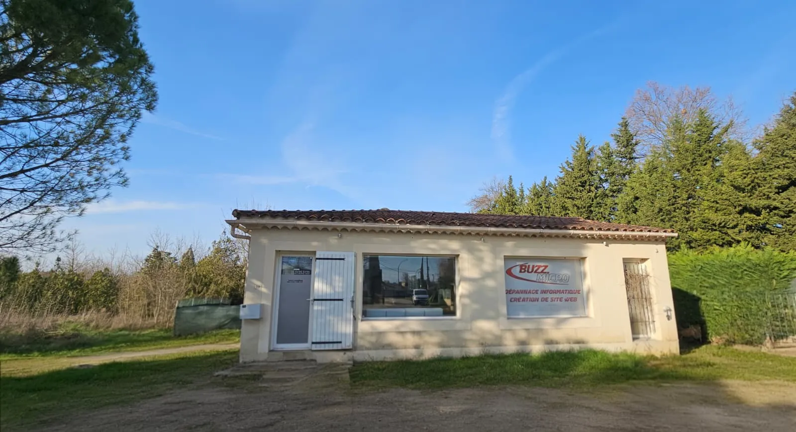 Studio de développement et informatique Buzz Micro